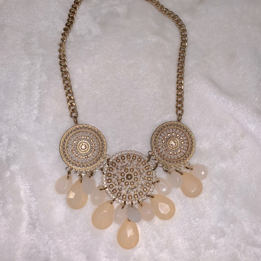 Stunning pink/gold necklace